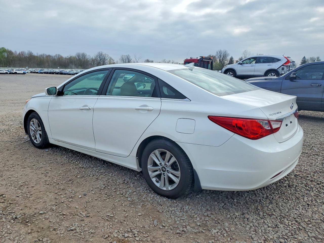 2013 Hyundai Sonata Gls - Фото 2