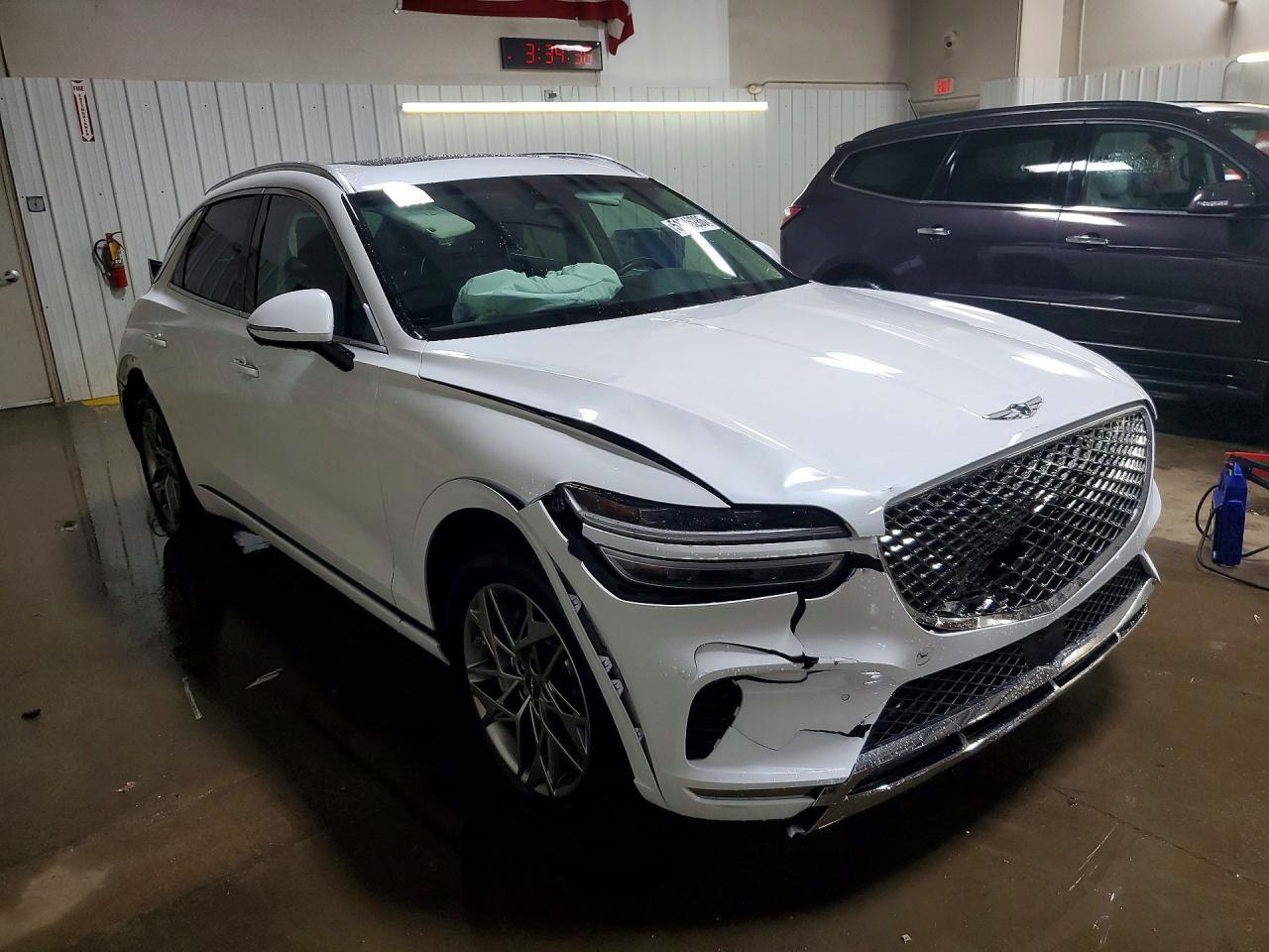 2025 Genesis Gv70 2.5T Standard - Фото 4
