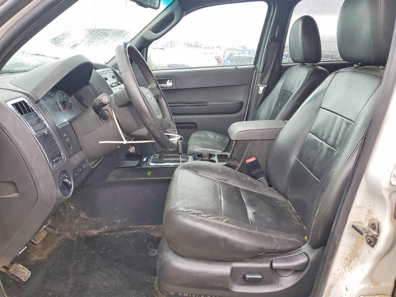 2012 Ford Escape Limited - Image 7