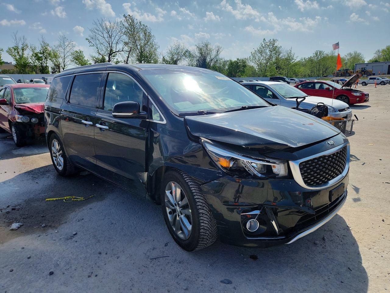 2016 Kia Sedona Sxl - Фото 4