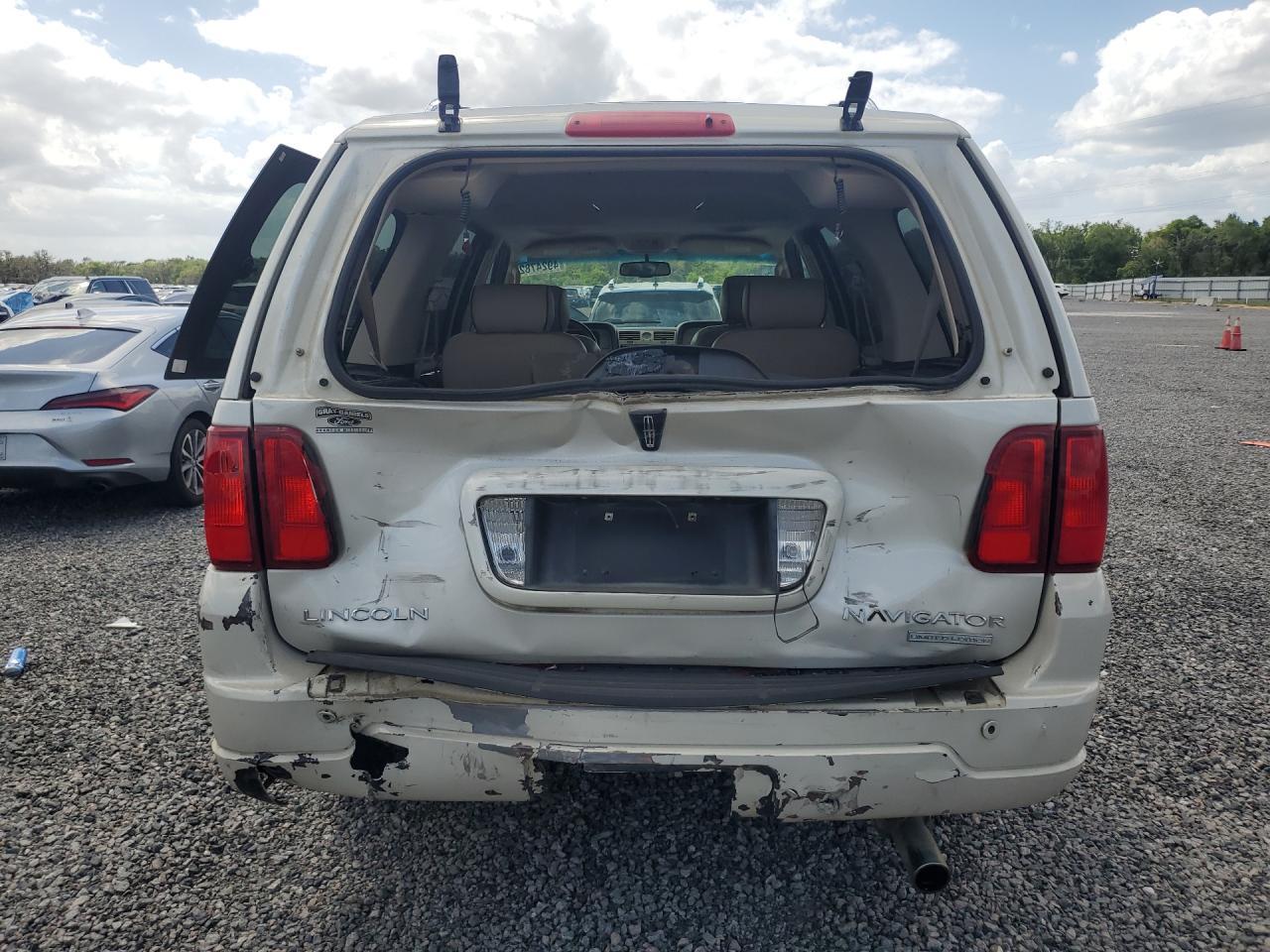 2006 Lincoln Navigator - Фото 6
