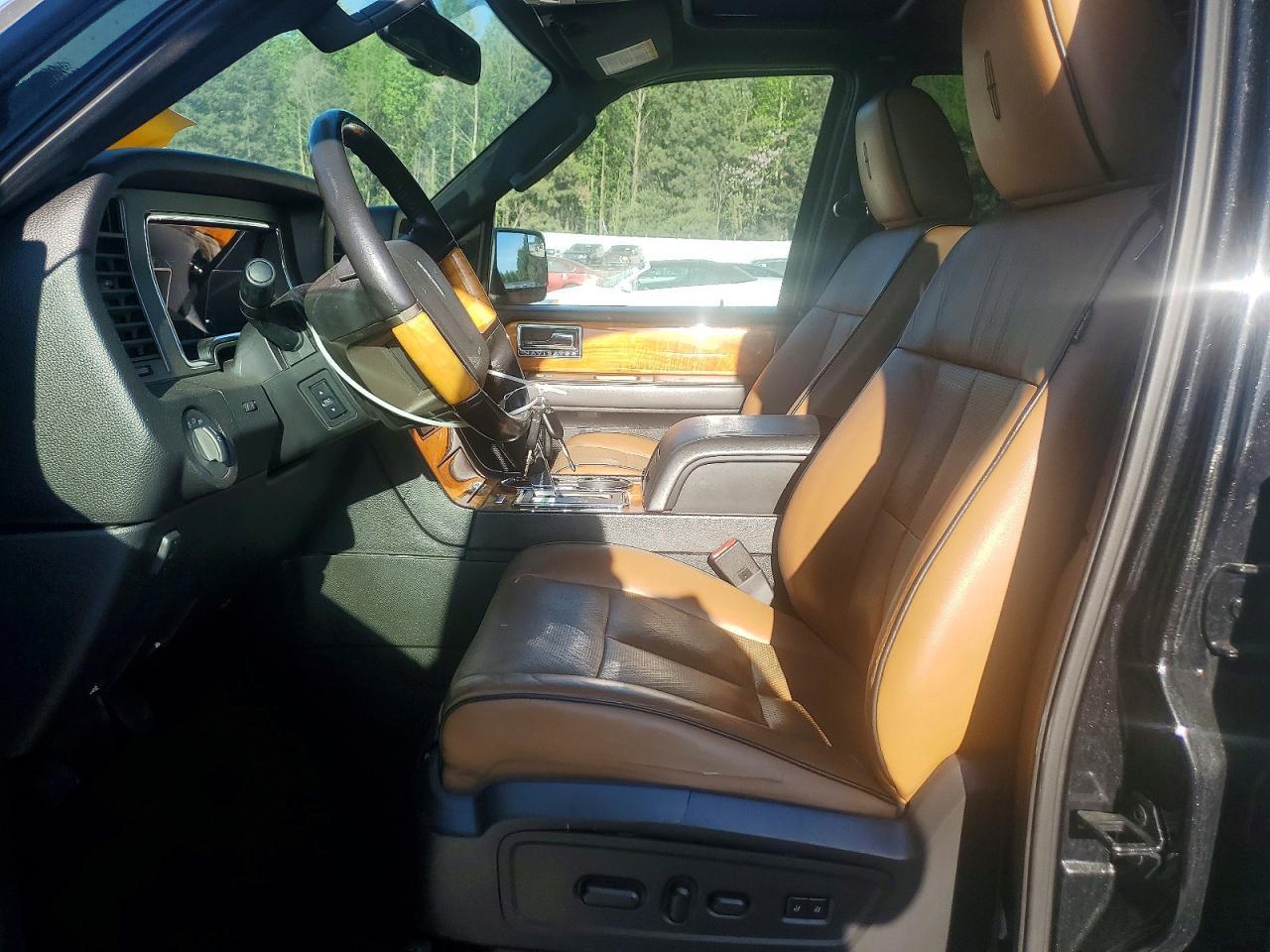 2014 Lincoln Navigator L - Фото 7