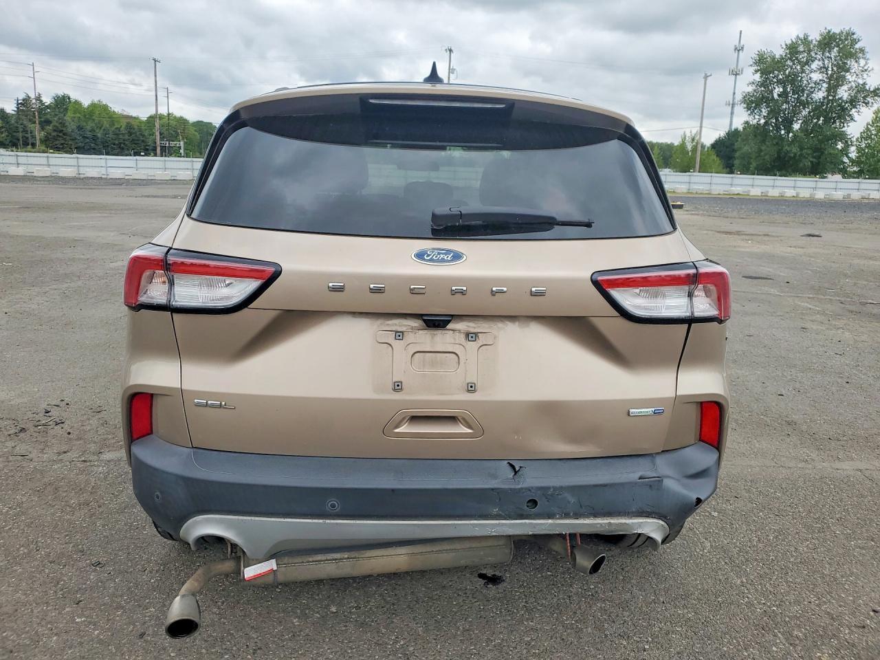 2020 Ford Escape Sel - Фото 6