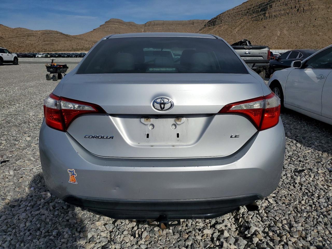 2014 Toyota Corolla Le - Фото 6