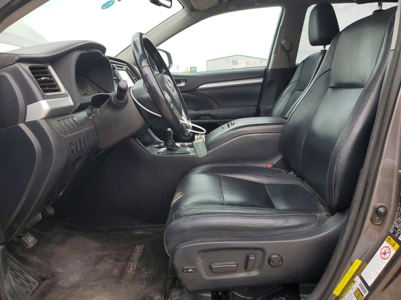 2015 Toyota Highlander Xle - Image 7