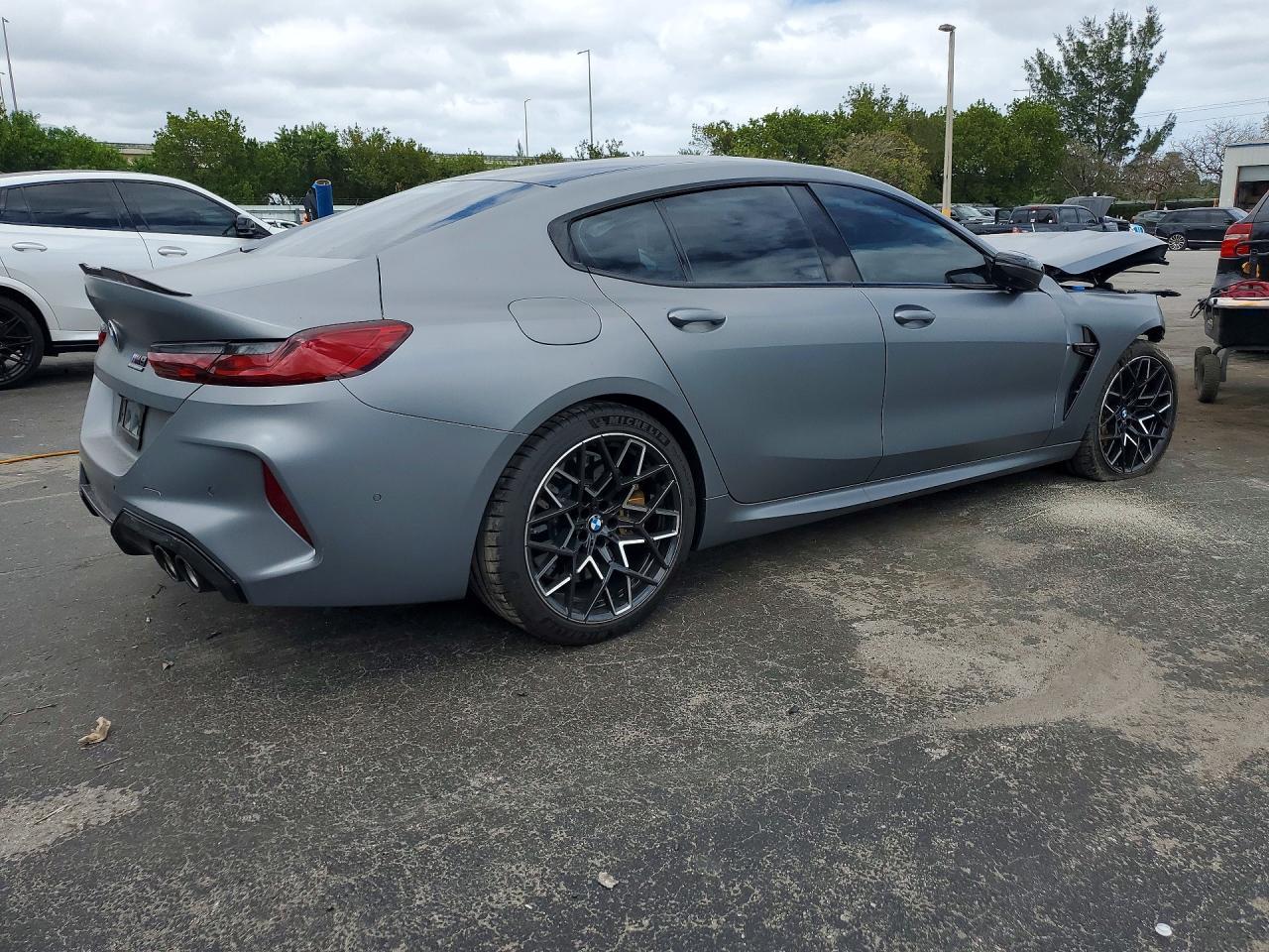2025 BMW M8 - Image 3