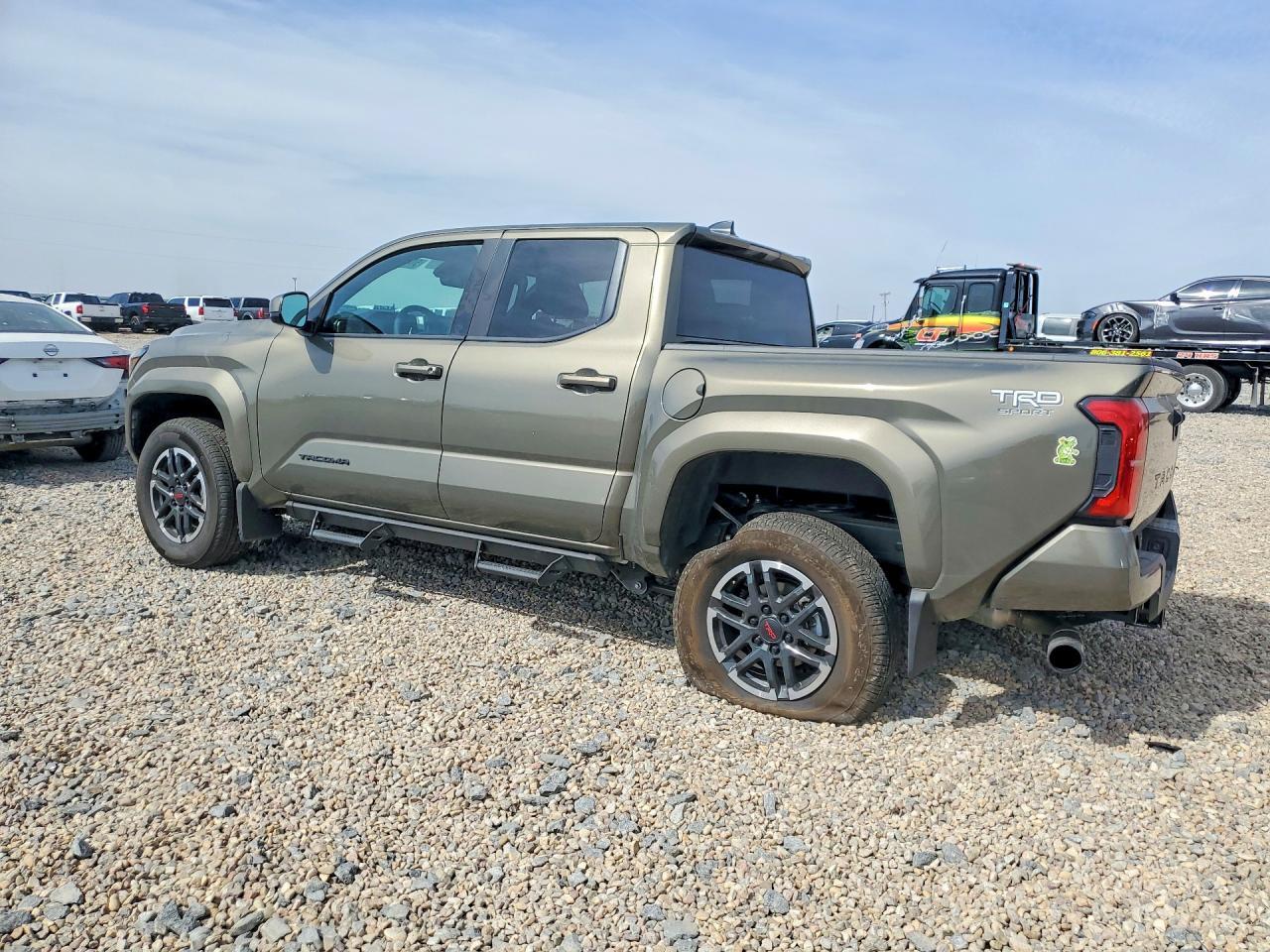 2025 Toyota Tacoma Trd Sport - Фото 2