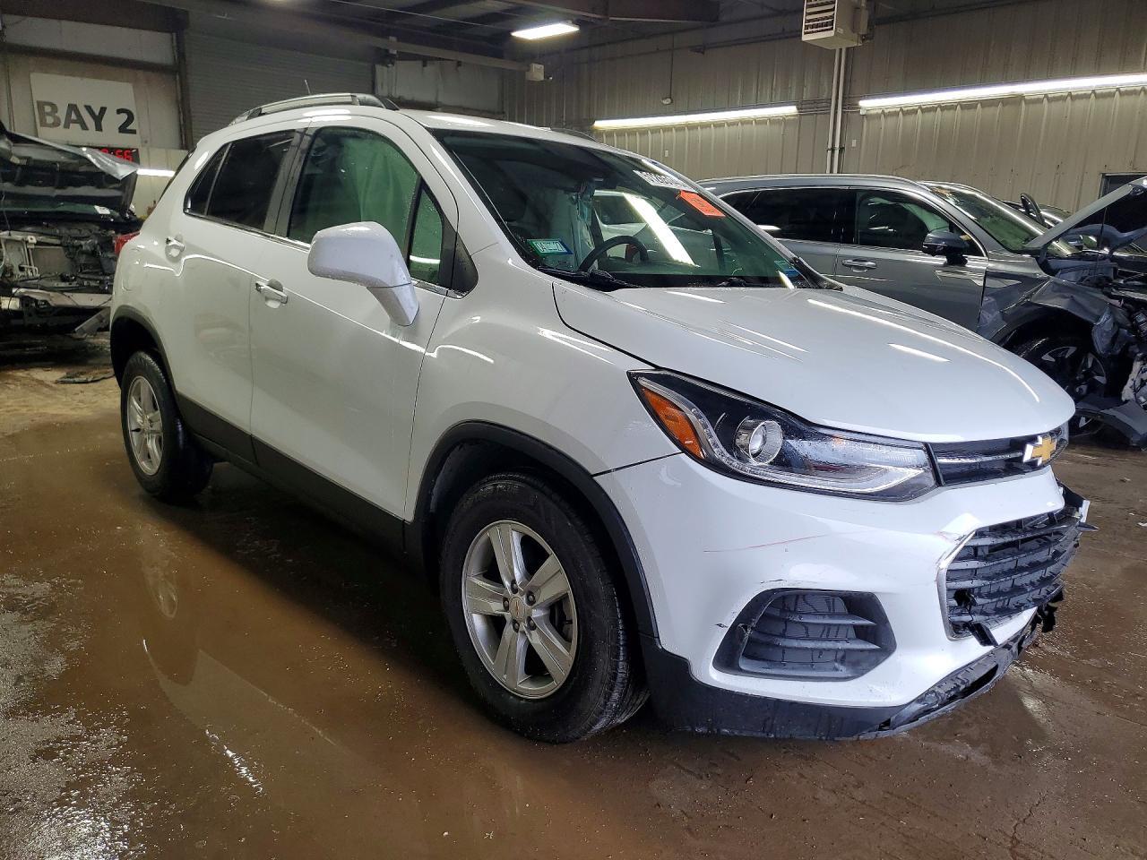 2019 Chevrolet Trax 1Lt - Image 4