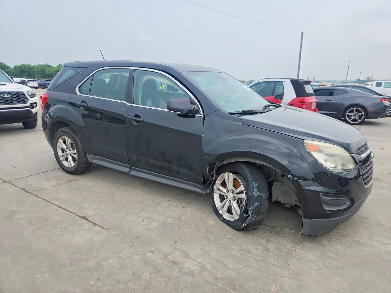 2017 Chevrolet Equinox Ls - Фото 4