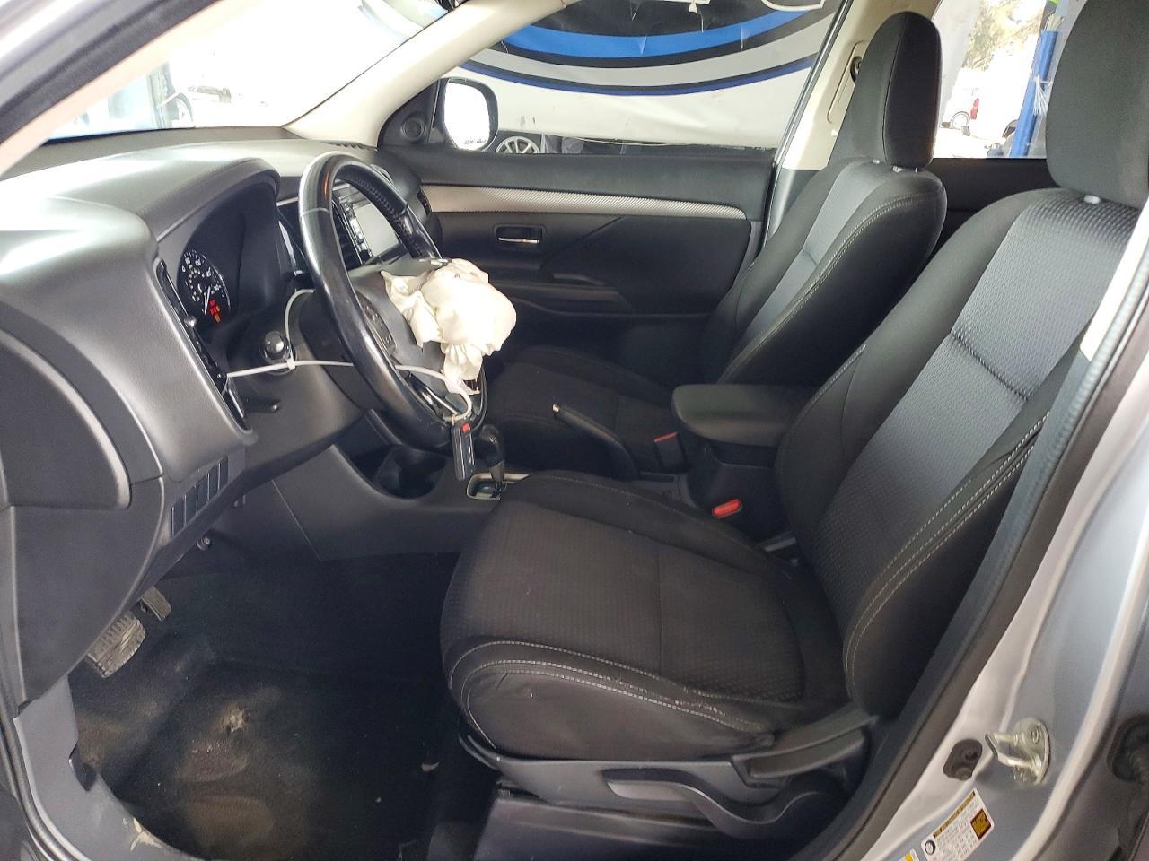 2016 Mitsubishi Outlander Se - Фото 7