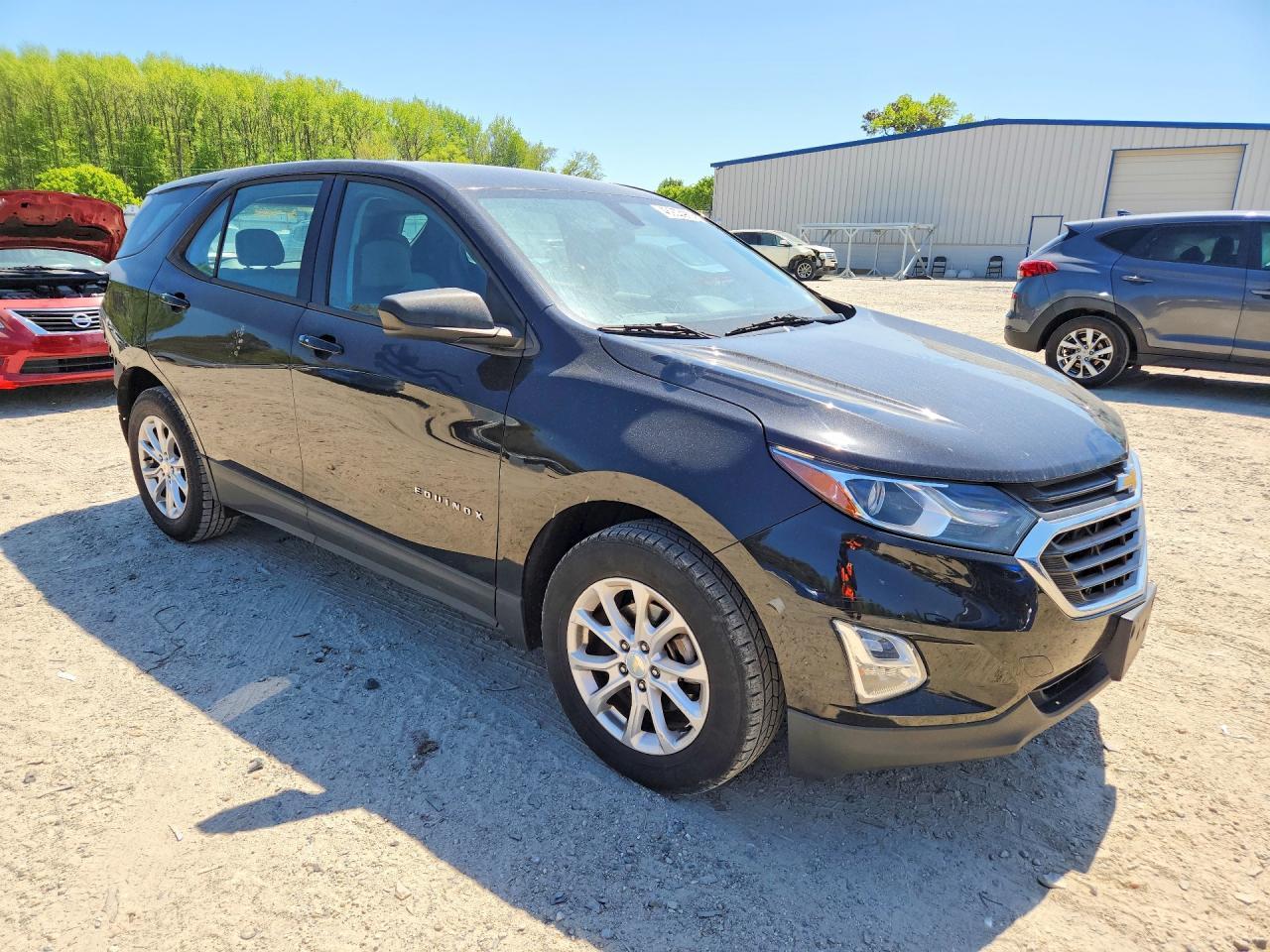2019 Chevrolet Equinox Ls - Фото 4