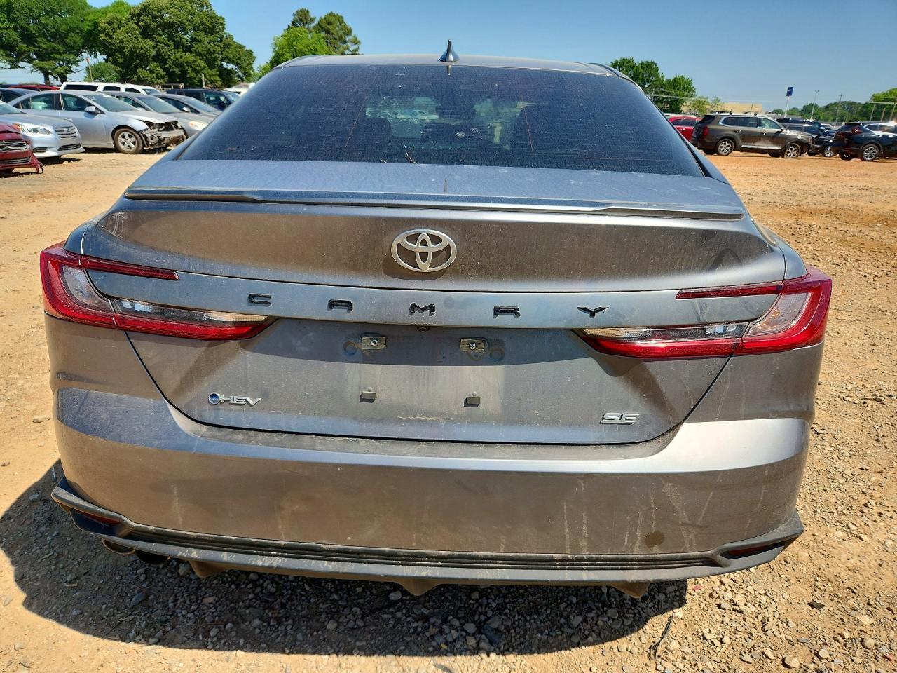 2025 Toyota Camry Se - Image 6