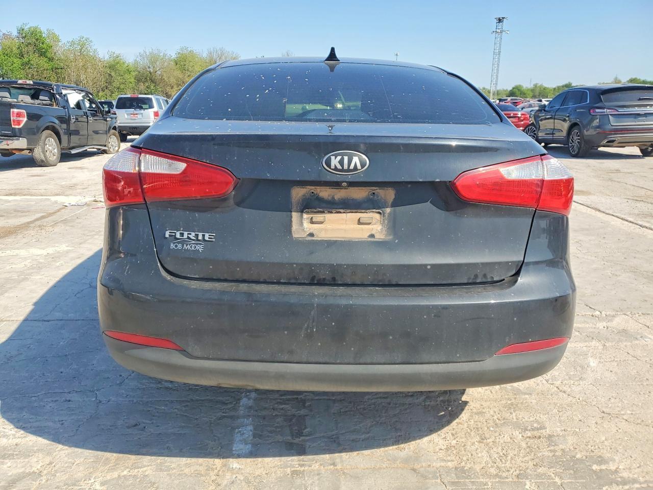 2016 Kia Forte Lx - Image 6