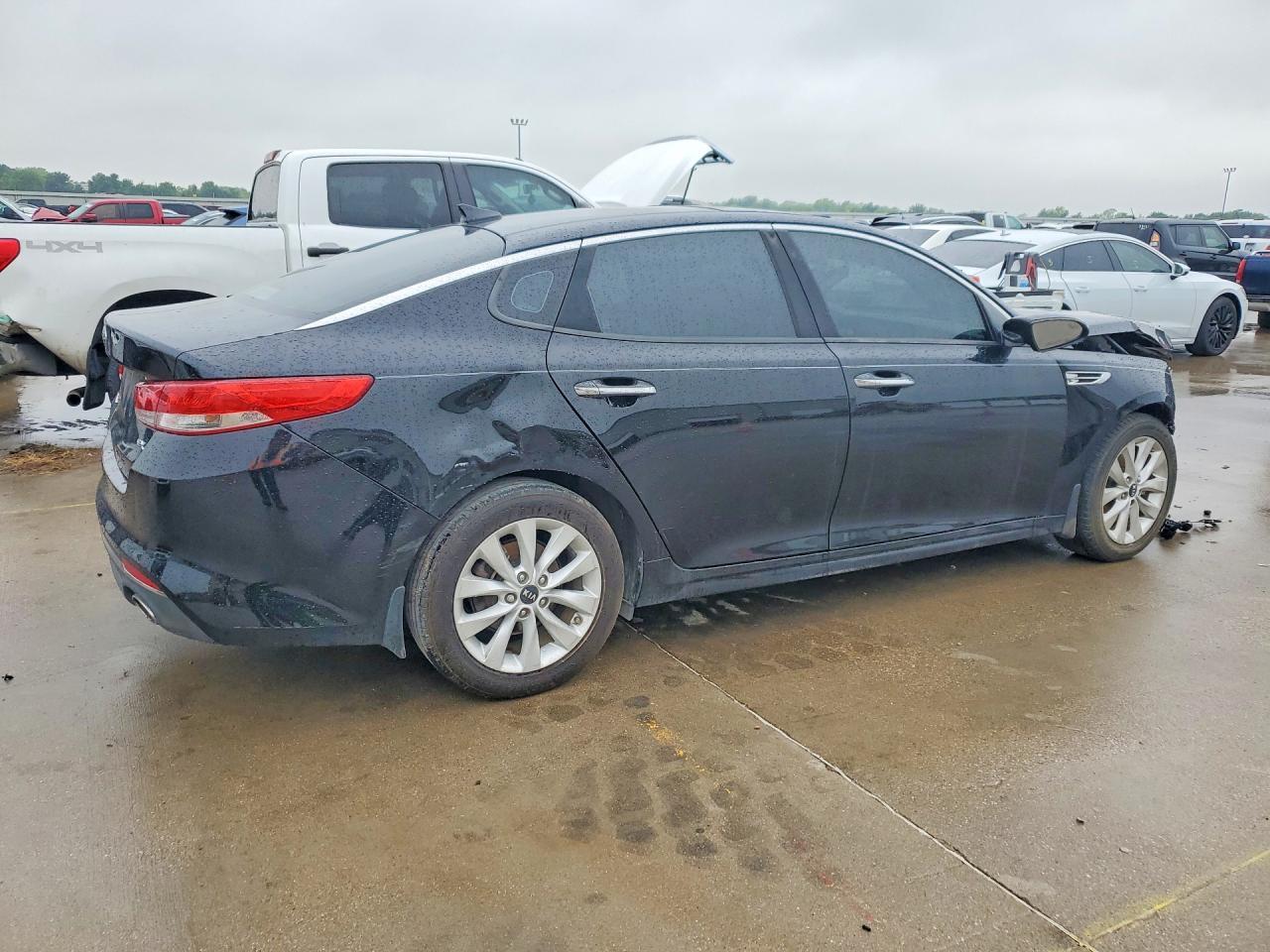 2016 Kia Optima Ex - Фото 3