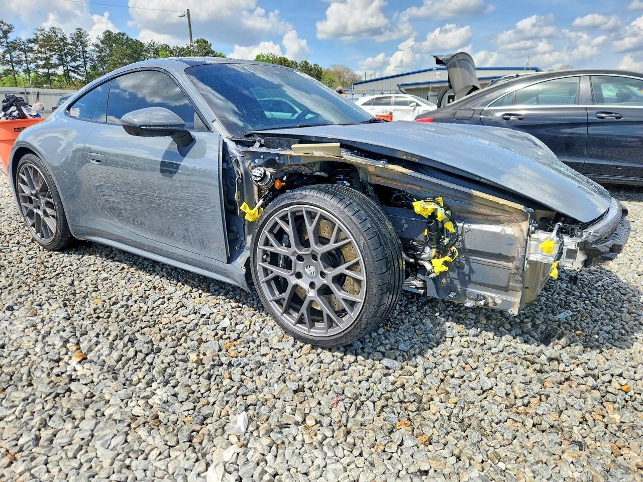 2025 Porsche 911 Carrera S - Фото 4