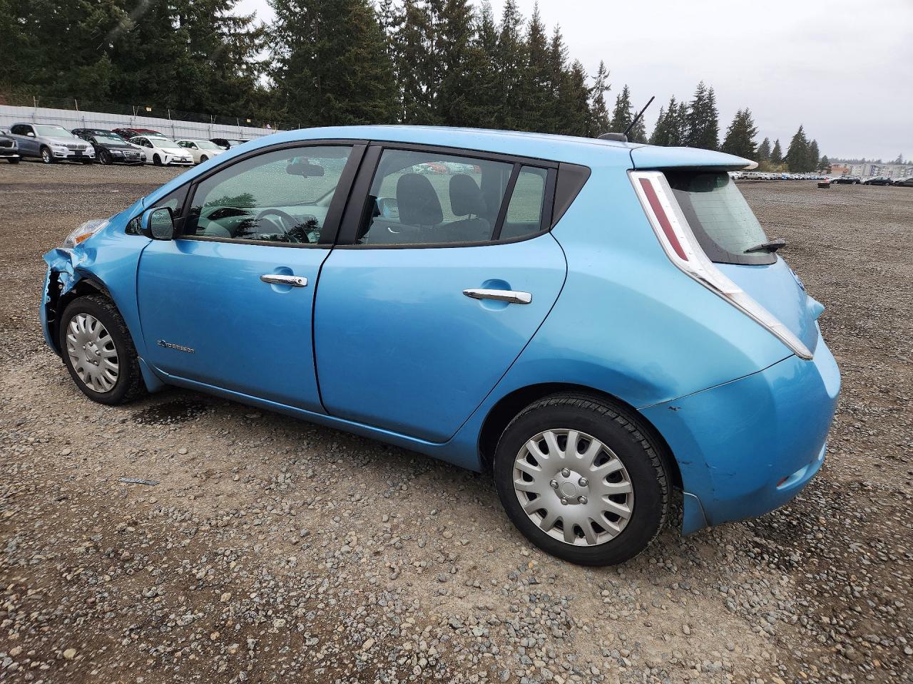 2015 Nissan Leaf S - Фото 2