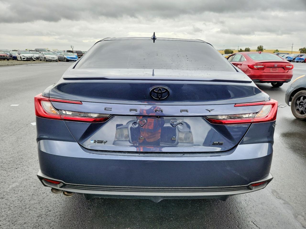 2026 Toyota Camry Se - Image 6