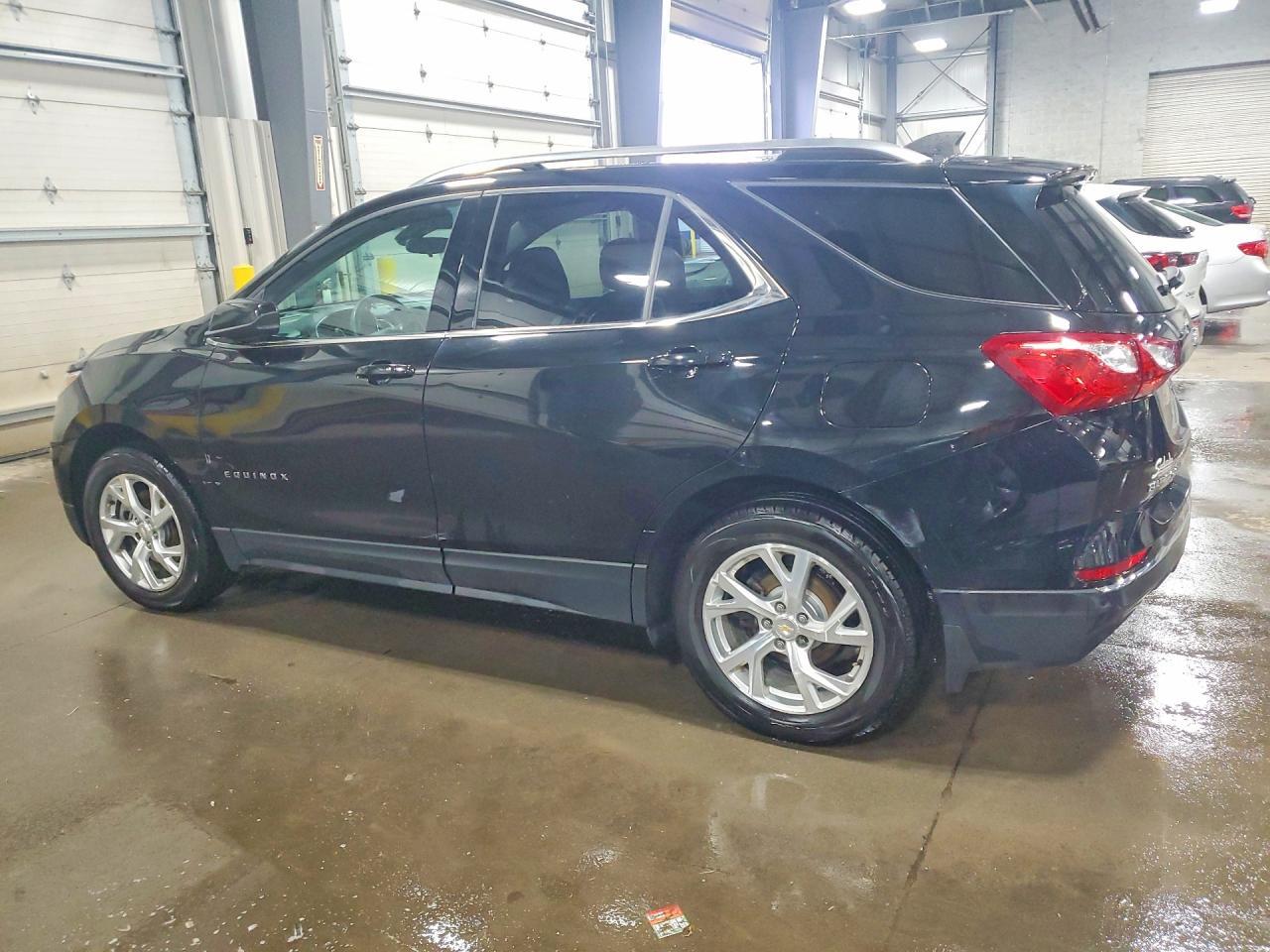 2020 Chevrolet Equinox Lt - Фото 2