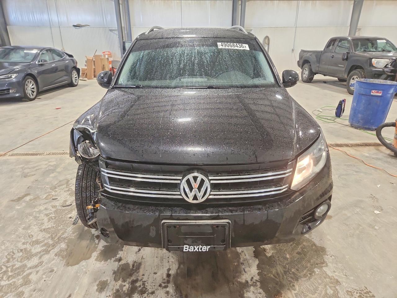 2012 Volkswagen Tiguan S - Фото 5