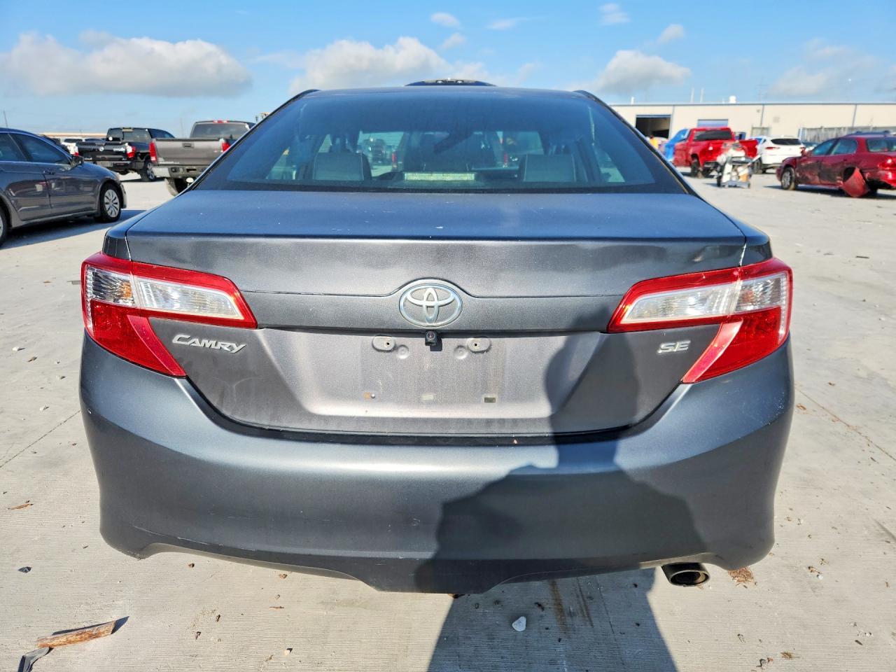 2013 Toyota Camry Se - Фото 6