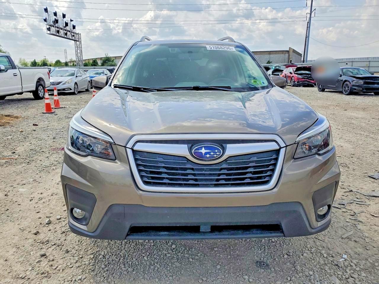 2021 Subaru Forester Premium - Image 5