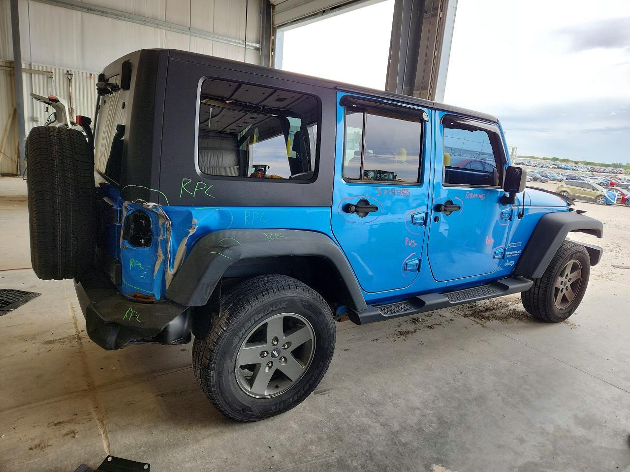 2010 Jeep Wrangler Unlimited Sport - Фото 3