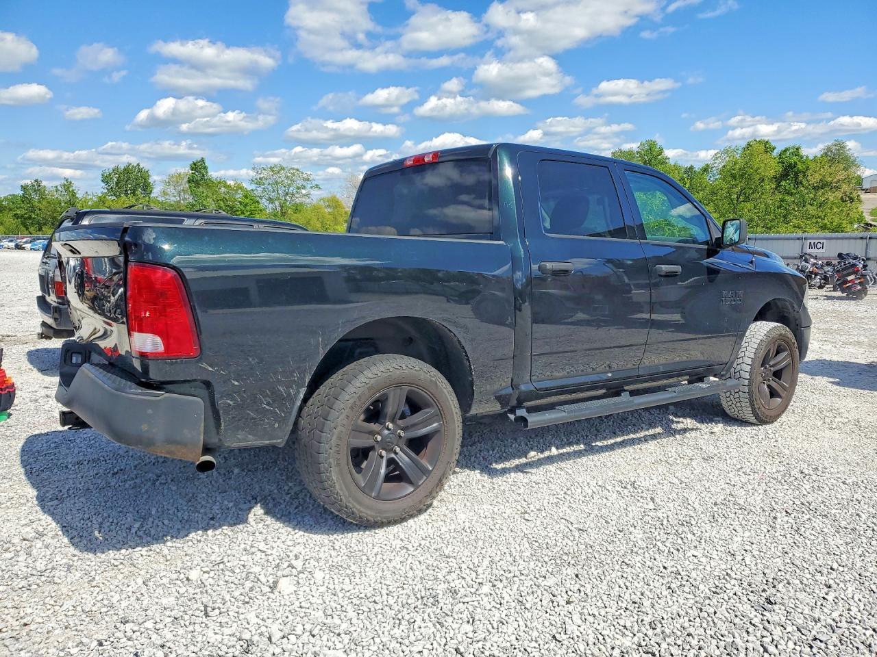 2017 Ram 1500 St - Фото 3