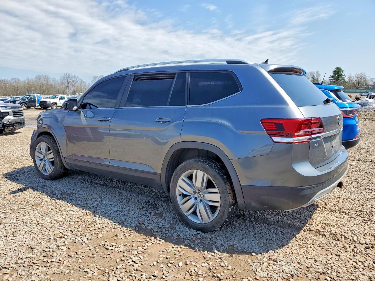 2019 Volkswagen Atlas Se - Фото 2