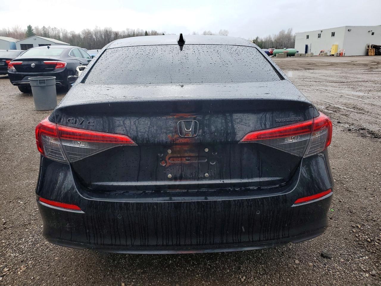 2022 Honda Civic Touring - Image 6