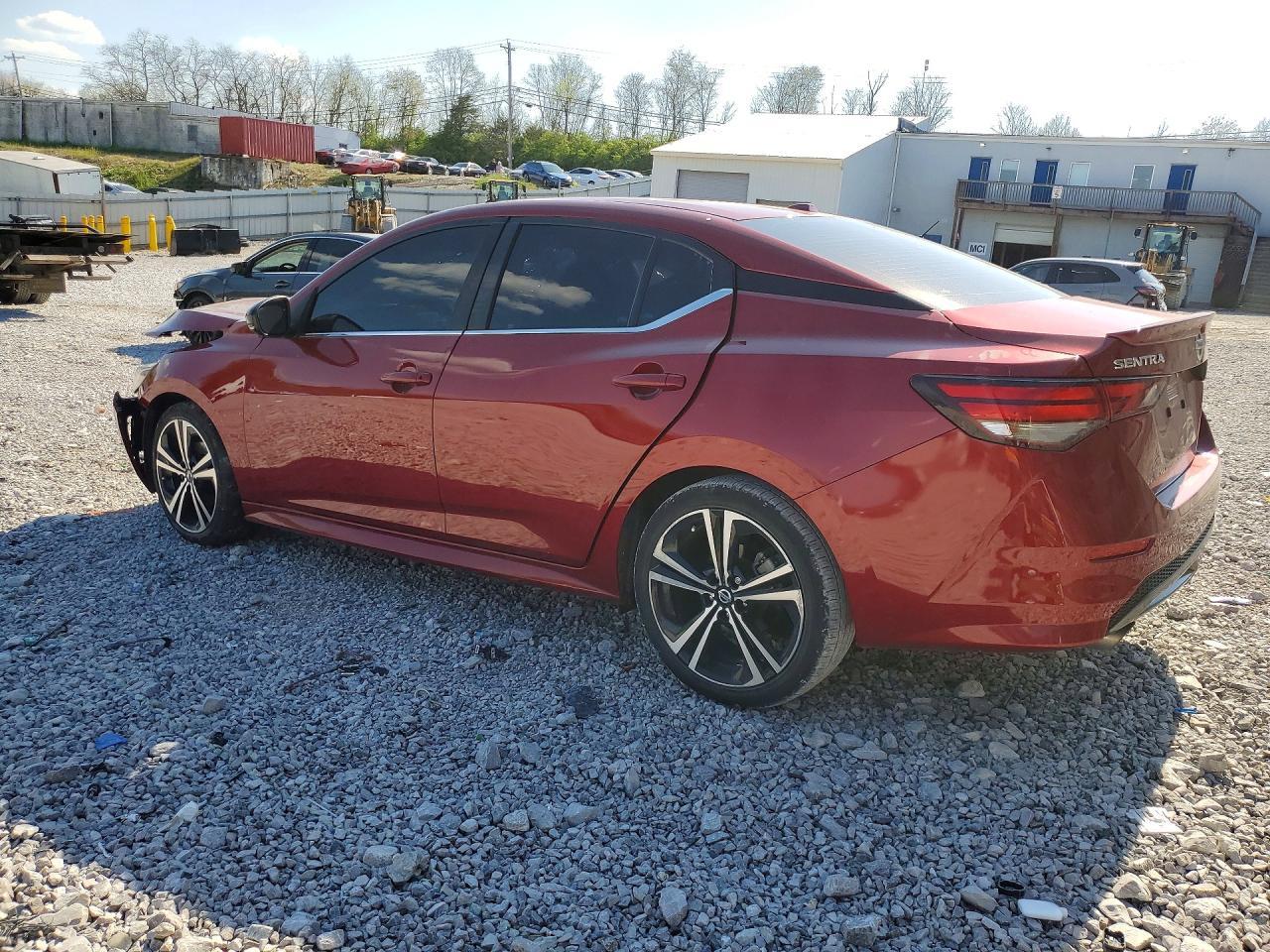 2022 Nissan Sentra Sr - Image 2