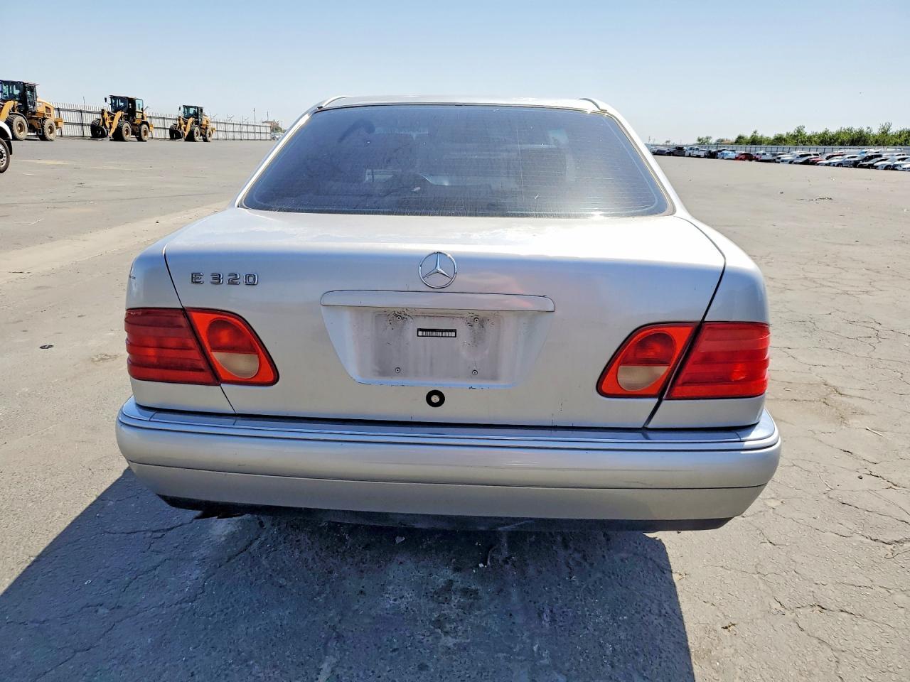 1999 Mercedes-Benz E 320 - Фото 6