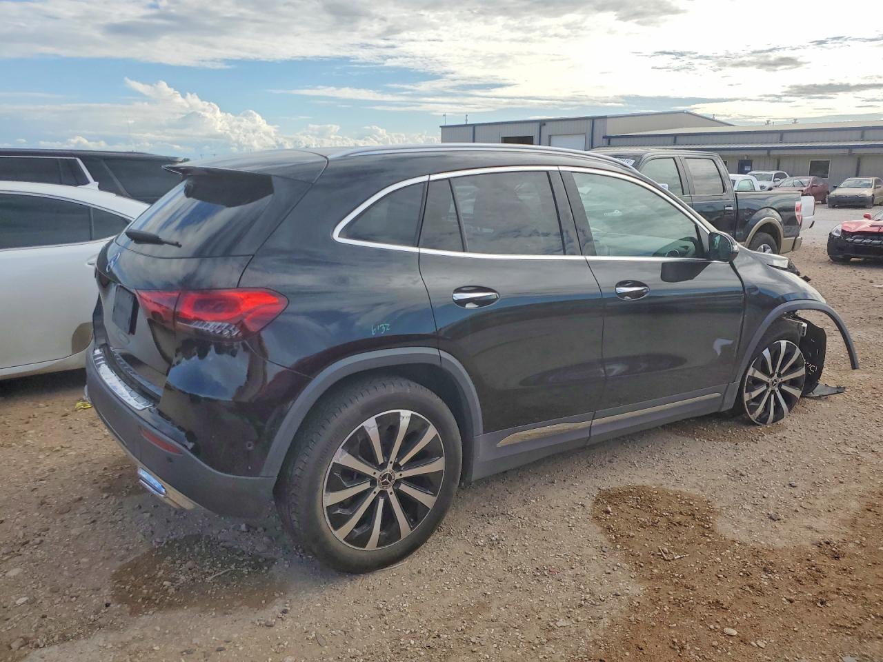 2021 Mercedes-Benz Gla 250 - Фото 3