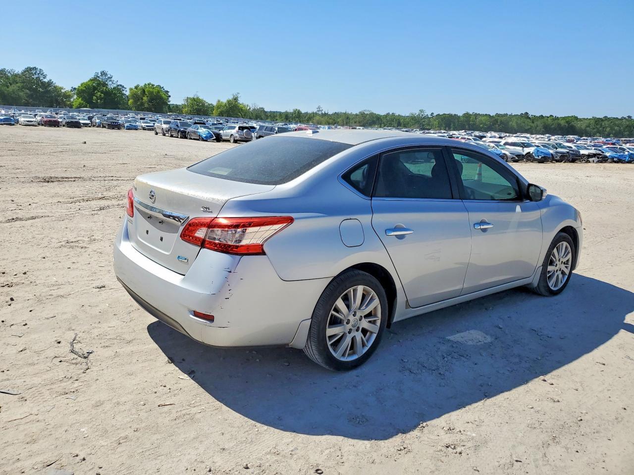 2013 Nissan Sentra S - Image 3
