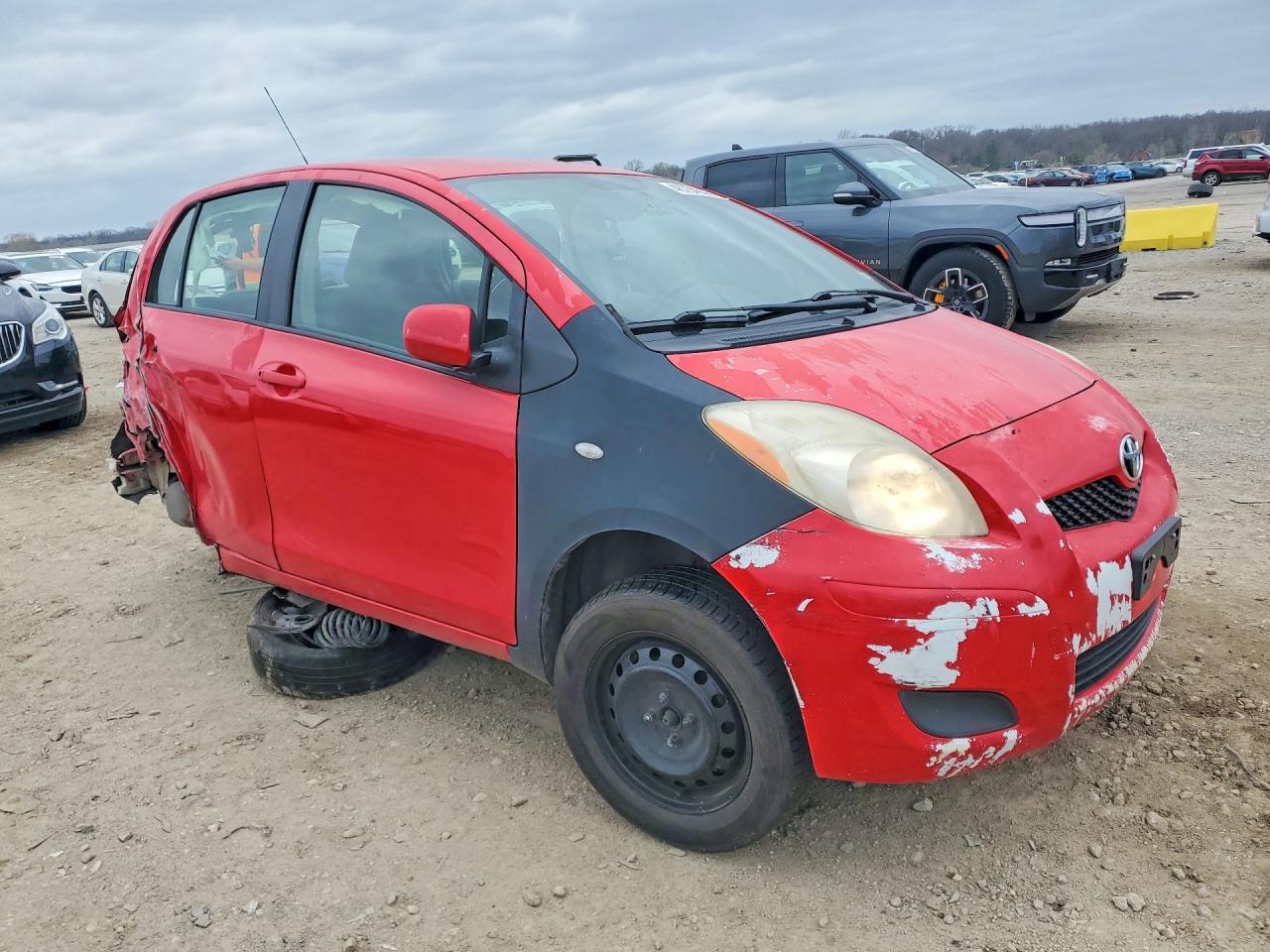 2010 Toyota Yaris Base - Image 4