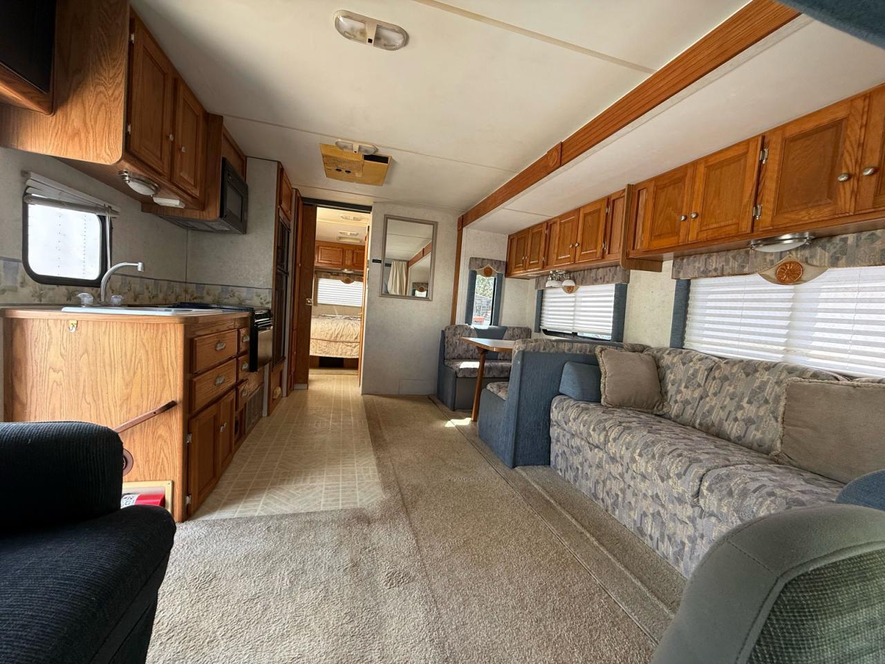 2004 Gulfstream Independence (Rv) - Image 6