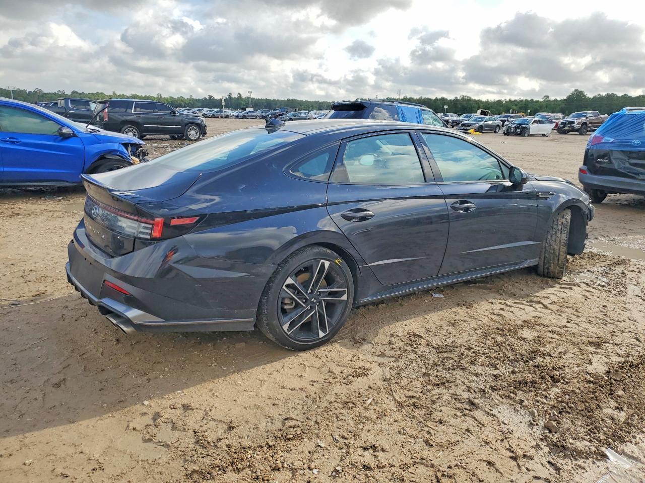 2025 Hyundai Sonata N Line - Image 3