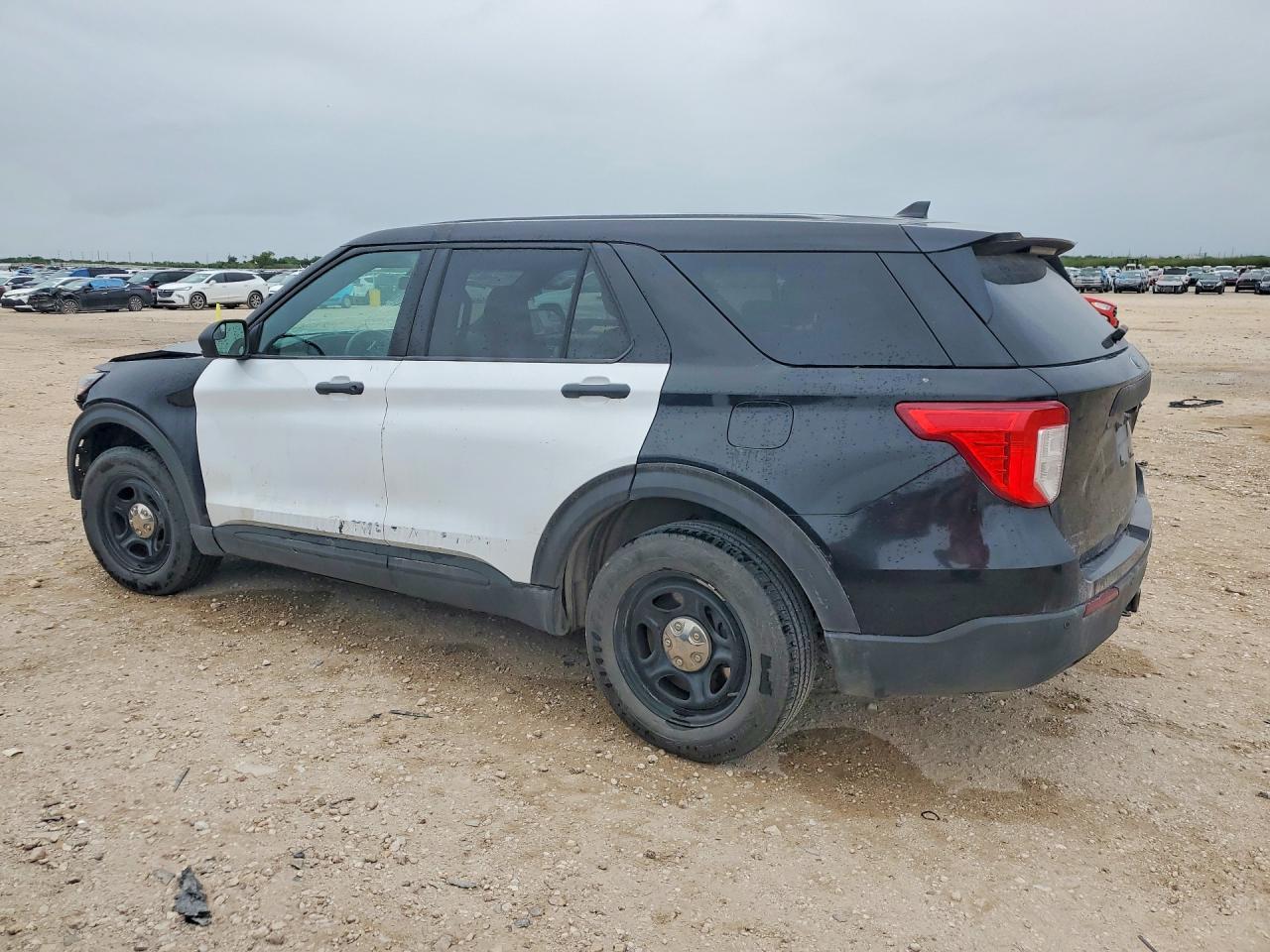 2020 Ford Explorer Police Interceptor - Фото 2