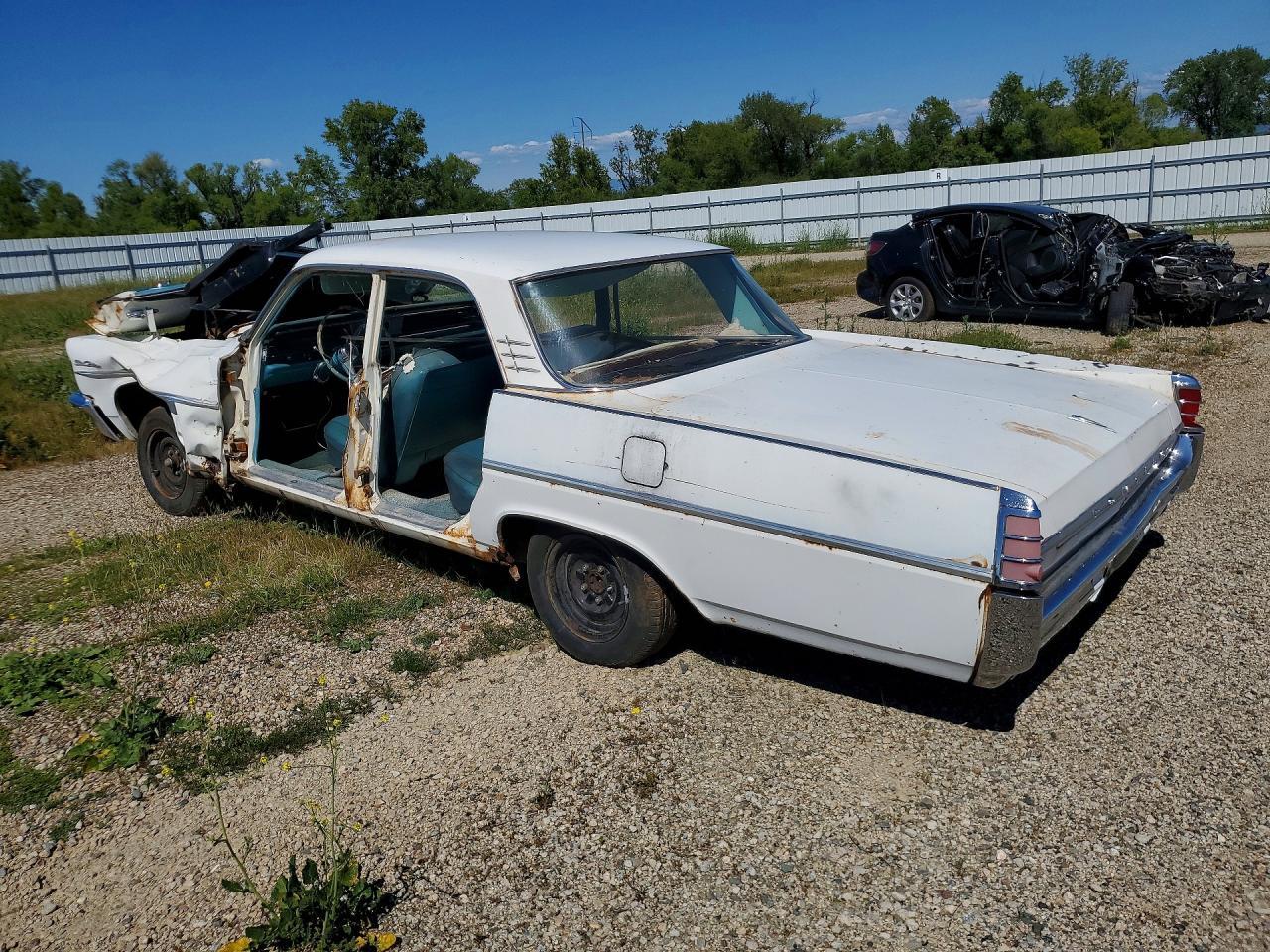 1963 Pontiac Starchief - Фото 2