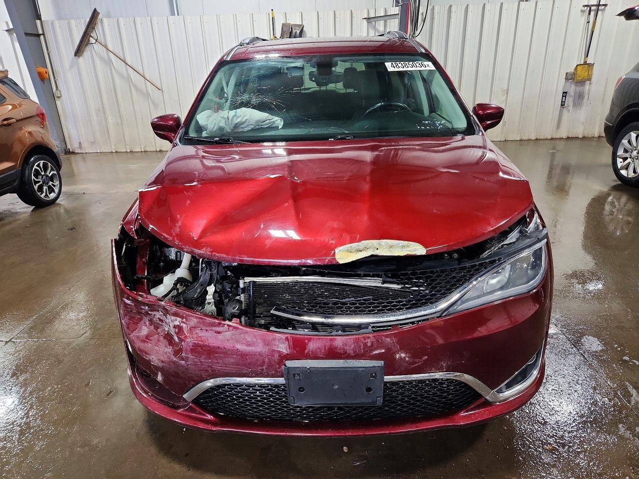 2017 Chrysler Pacifica Touring L Plus - Фото 5