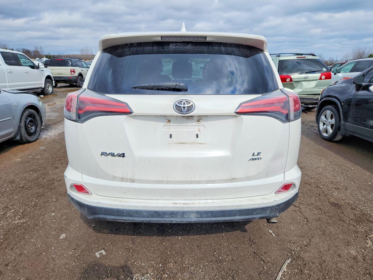 2016 Toyota Rav4 Le - Фото 6