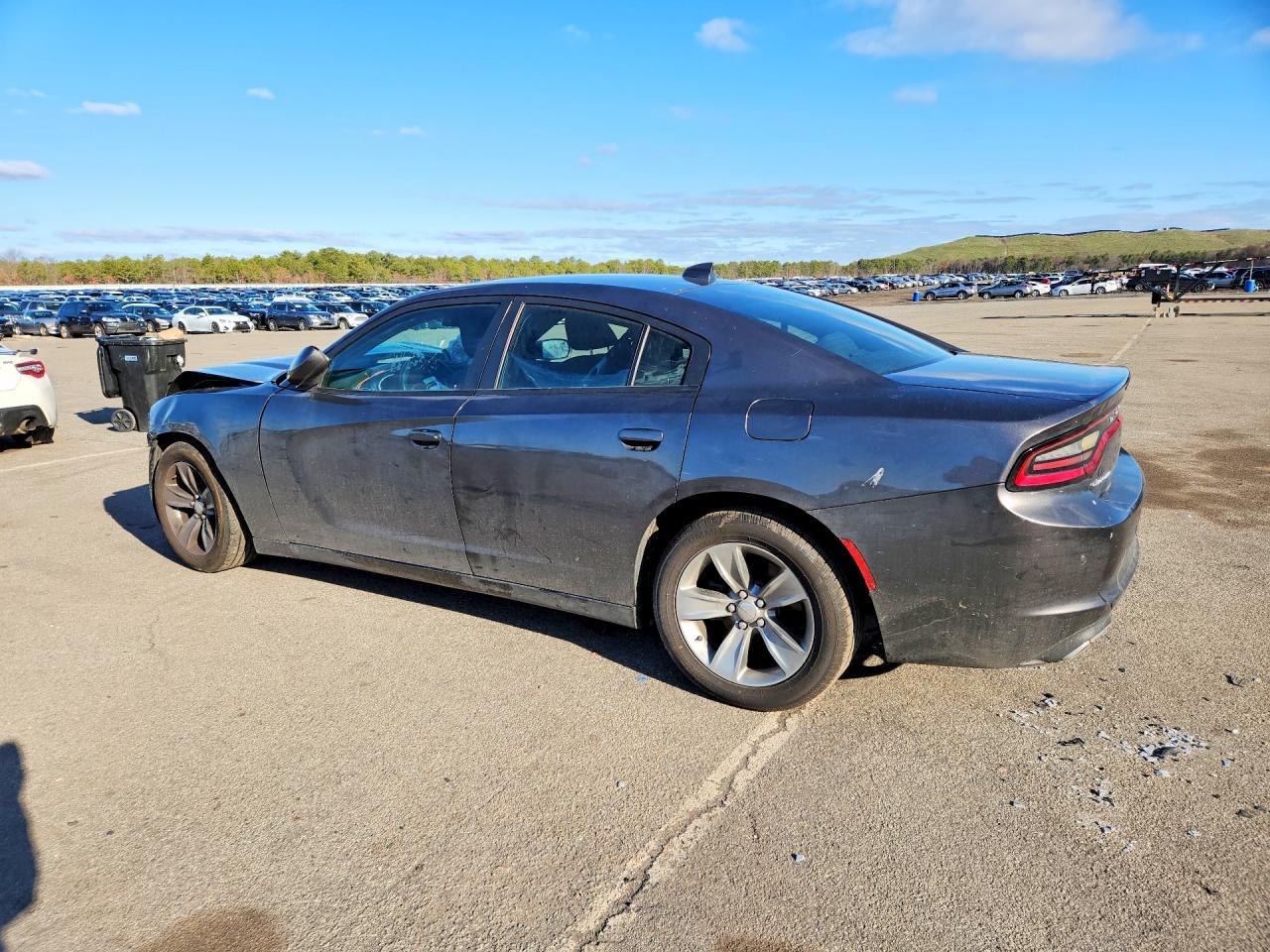 2018 Dodge Charger Sxt Plus - Image 2
