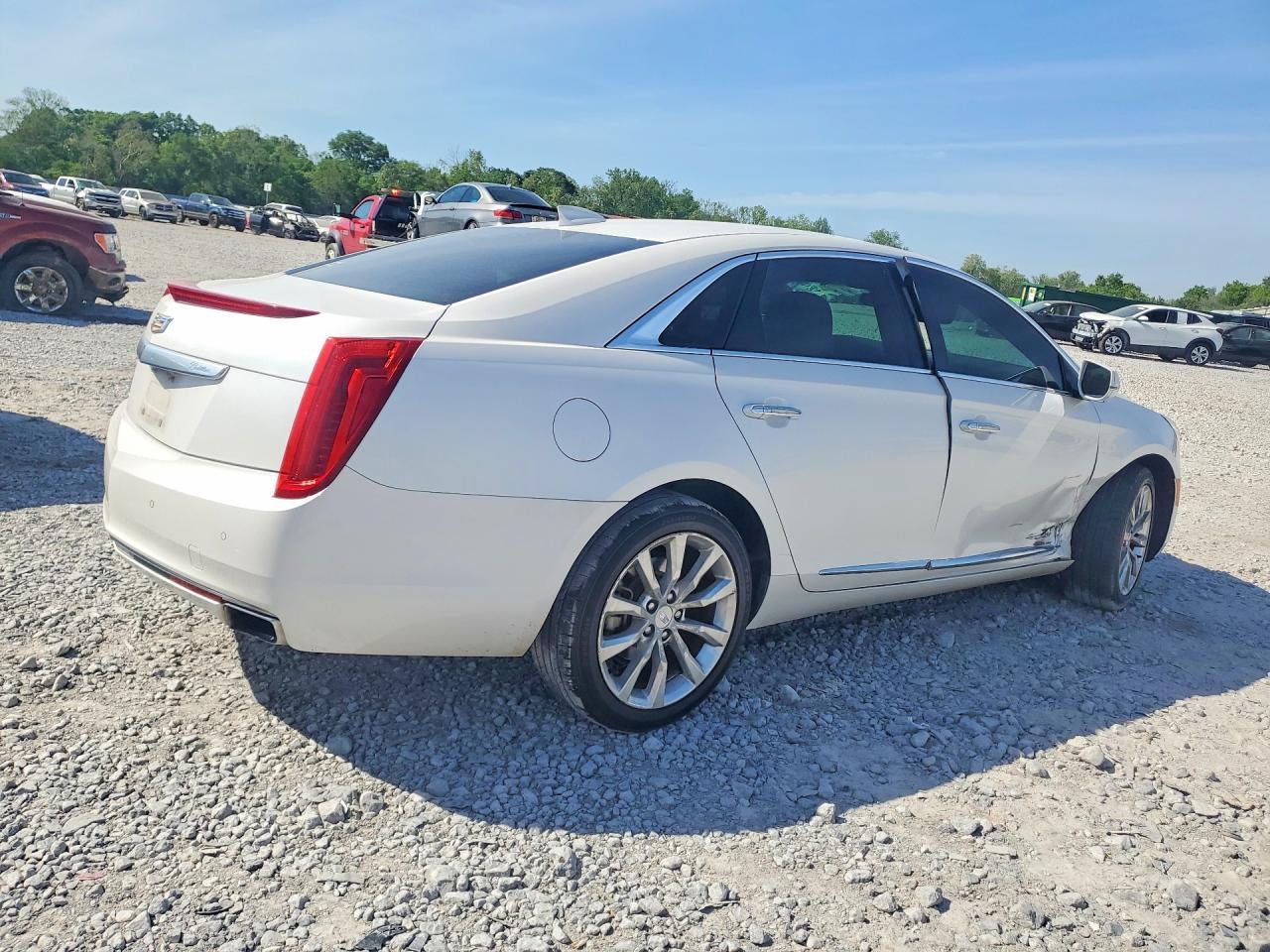 2017 Cadillac Xts Luxury - Фото 3
