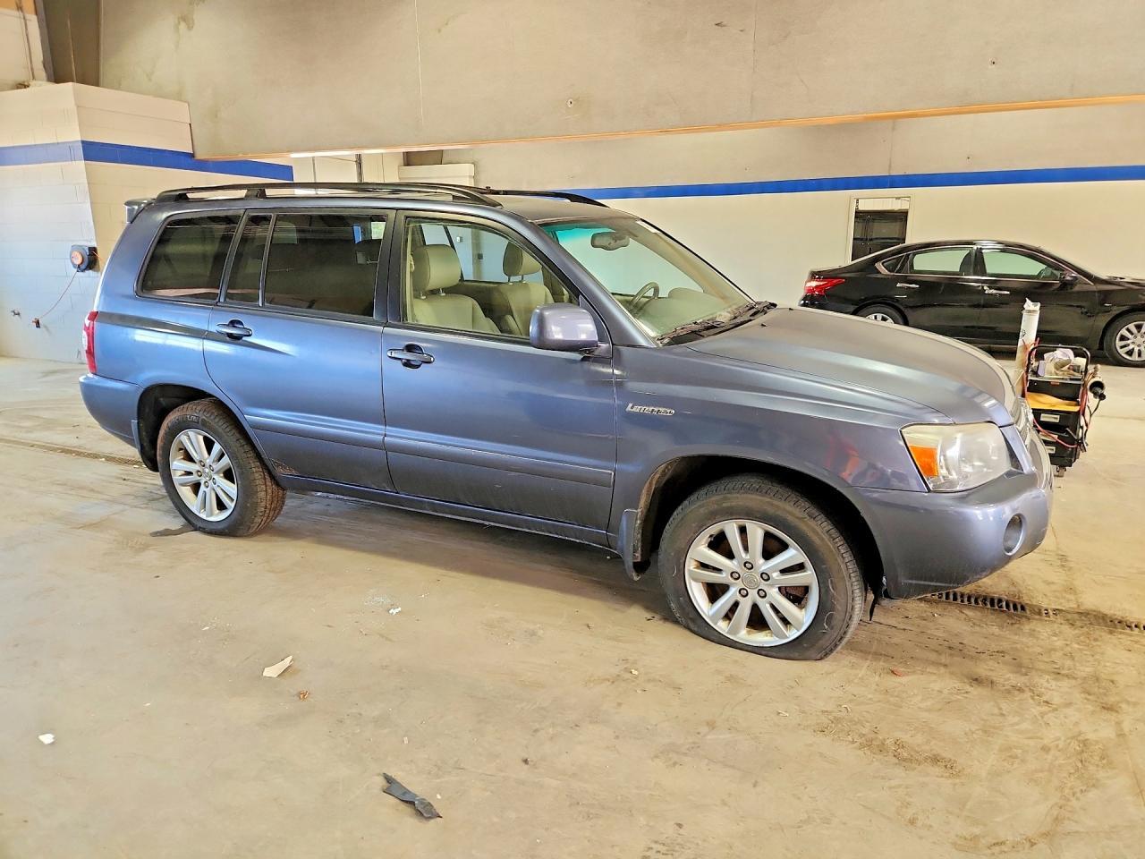 2006 Toyota Highlander Sport - Фото 4