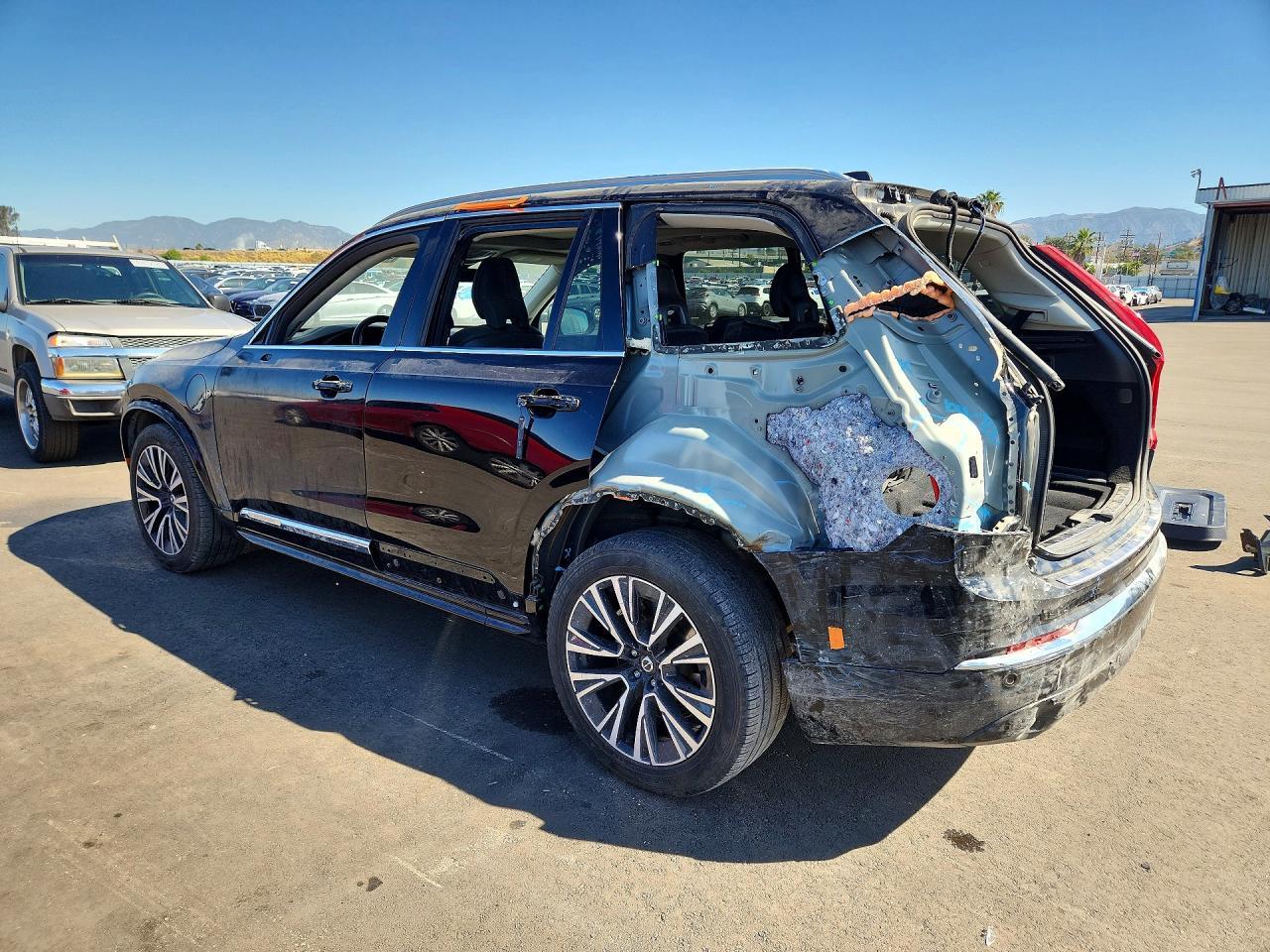 2024 Volvo Xc90 Core - Фото 2