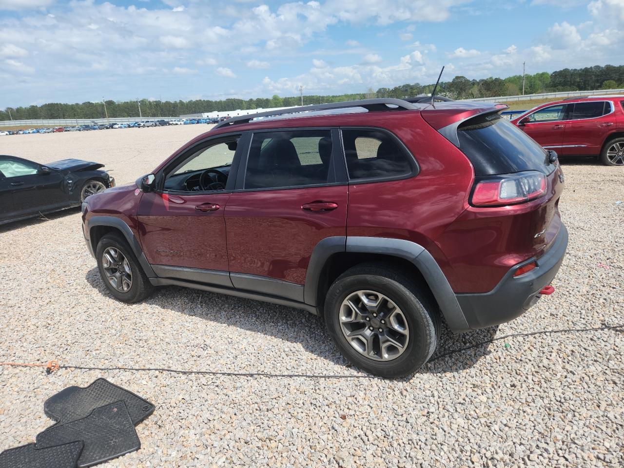 2019 Jeep Cherokee Trailhawk - Фото 2