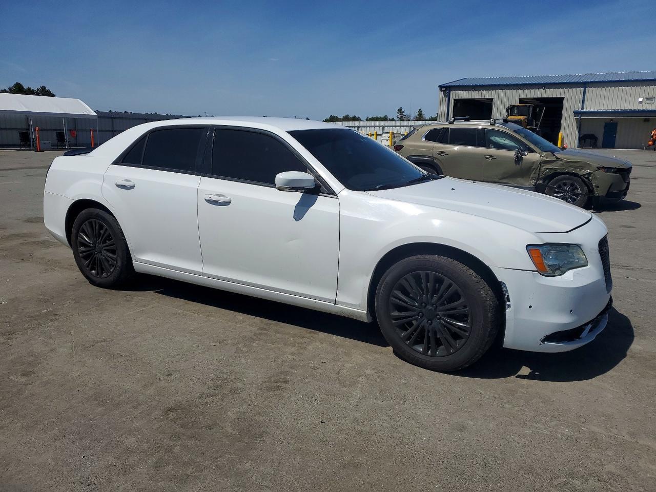2012 Chrysler 300 S - Фото 4