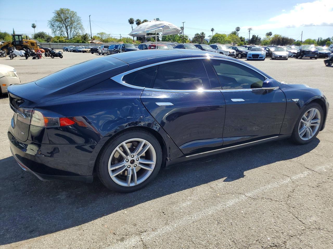 2013 Tesla Model S - Image 3