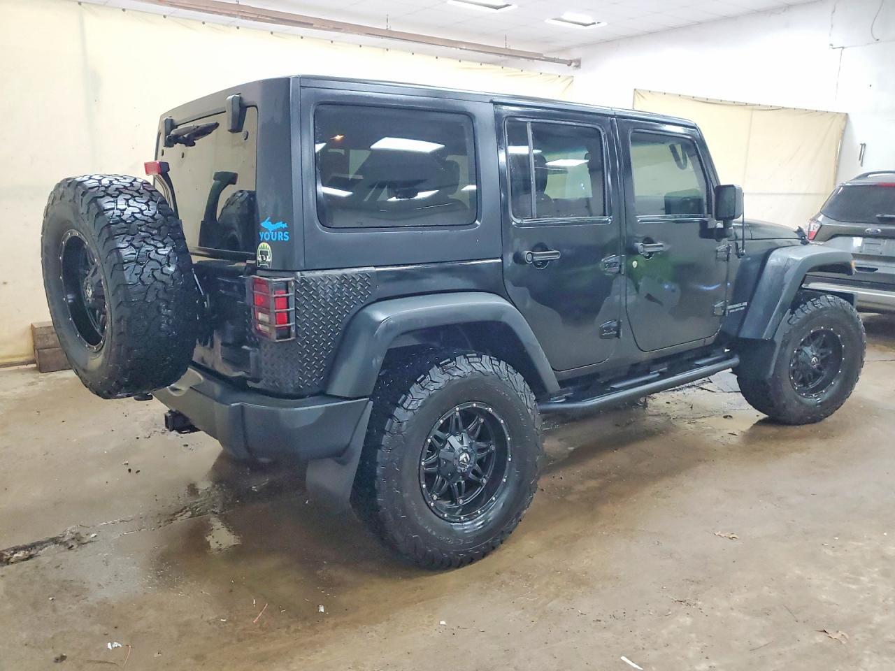 2016 Jeep Wrangler Unlimited Rubicon - Фото 3