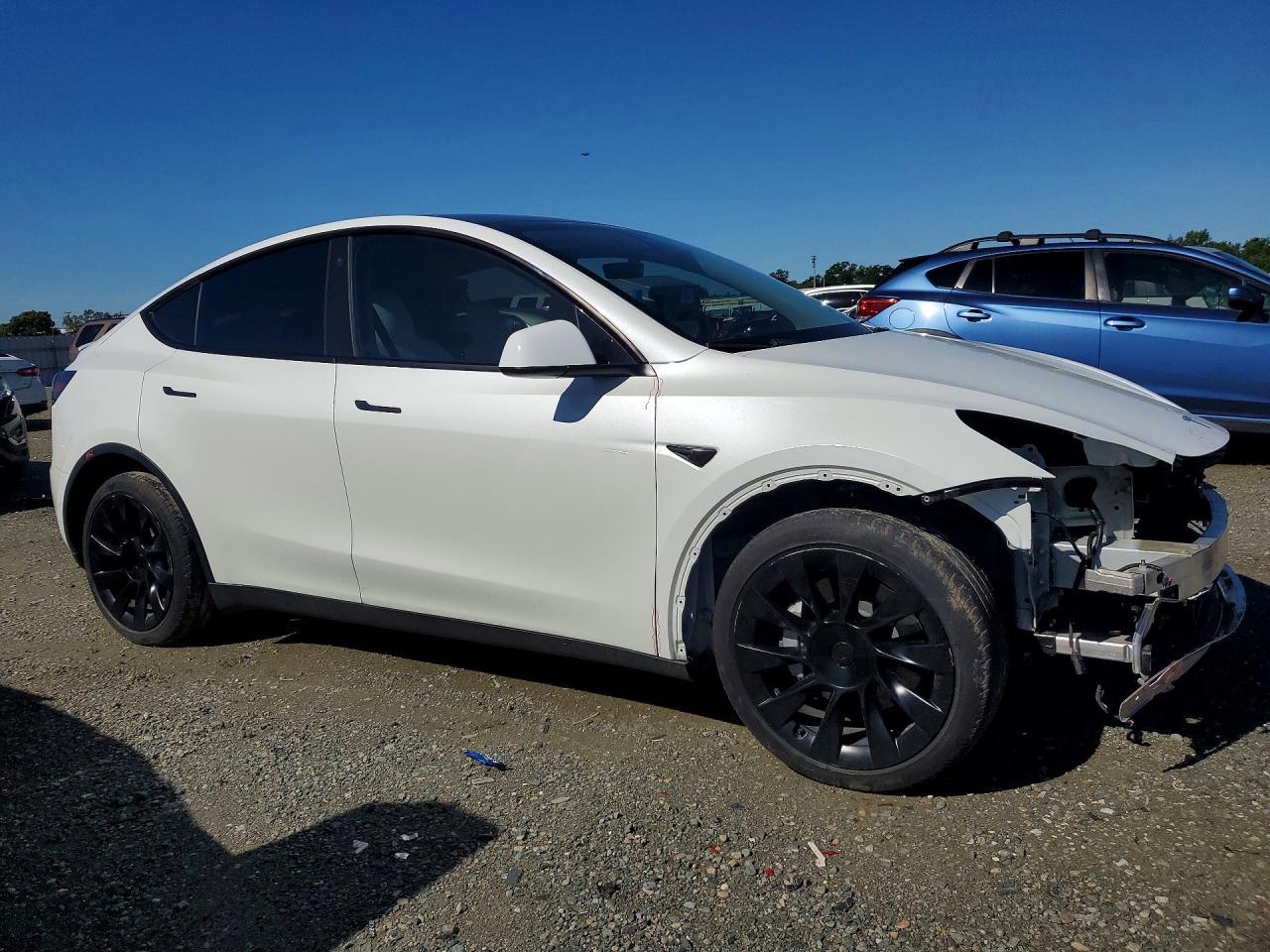 2022 Tesla Model Y - Фото 4