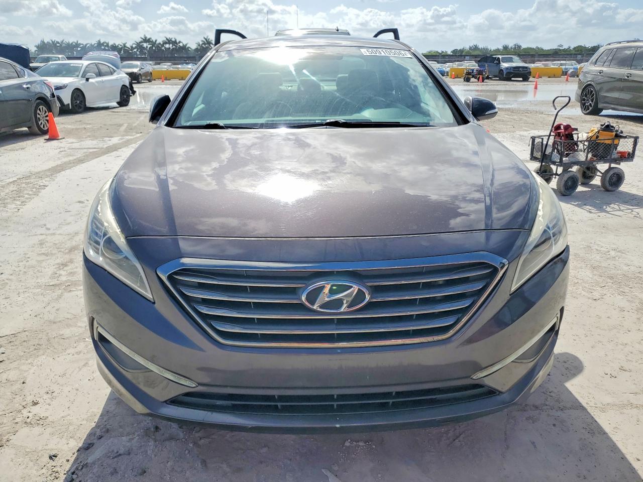 2015 Hyundai Sonata Limited - Image 5
